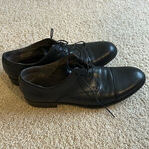 John Varvatos Derby Cap Toe dress shoes - Size 10